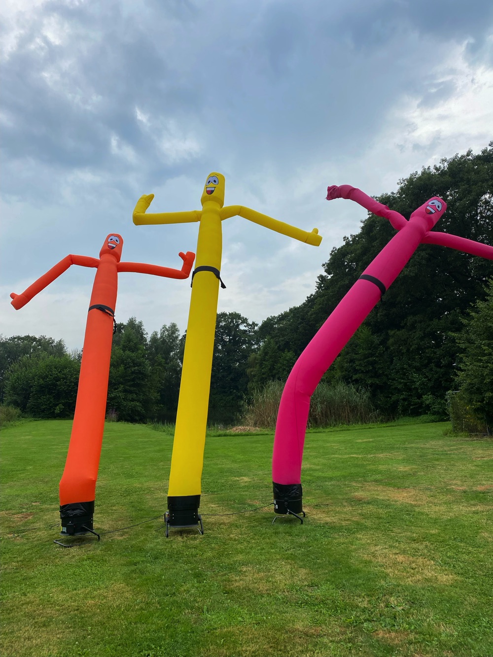 Kleurrijke Skydancers | Tommies Verhuur